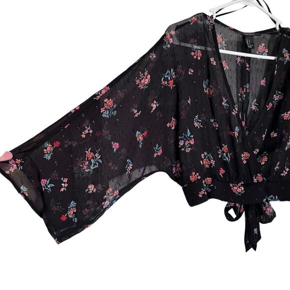 Forever 21 Floral Print Surplice V-neck Blouse Black Large - Picture 3 of 7